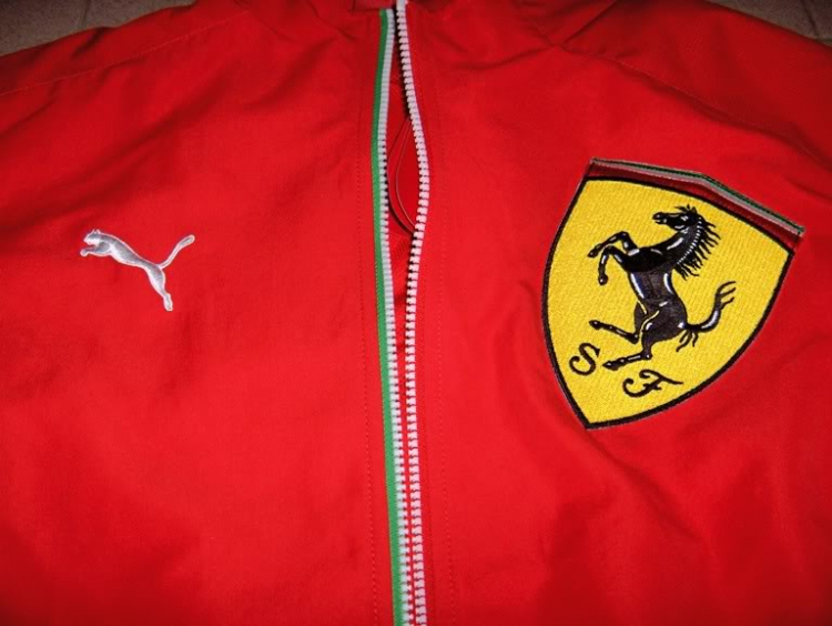 Đấu Giá trọn bộ Áo &  Giầy Puma Ferrari