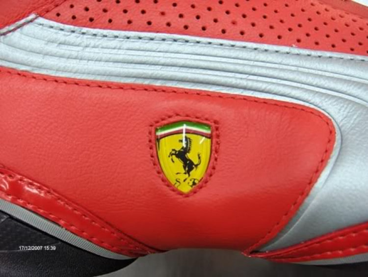 Đấu Giá trọn bộ Áo &  Giầy Puma Ferrari