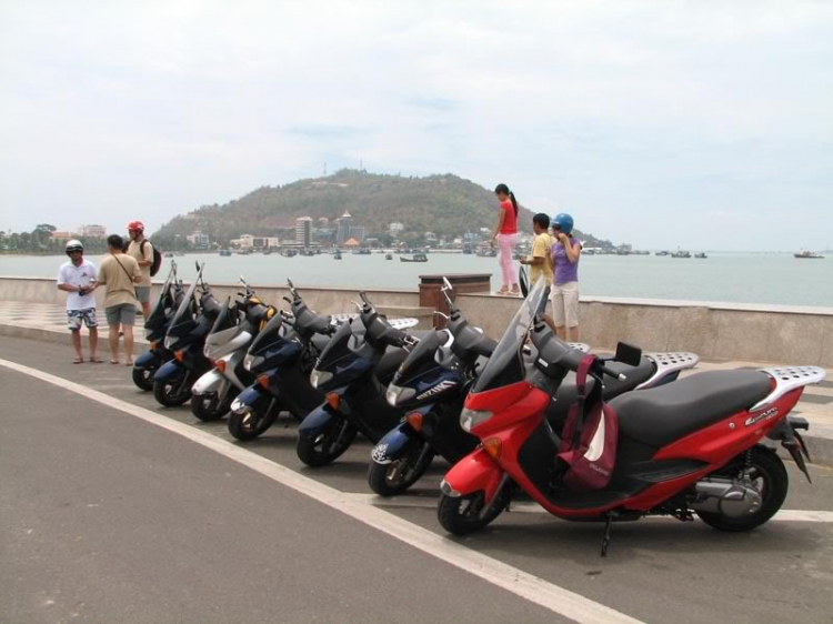 Suzuki EPICURO & AVENIS (Chi hội EAG)