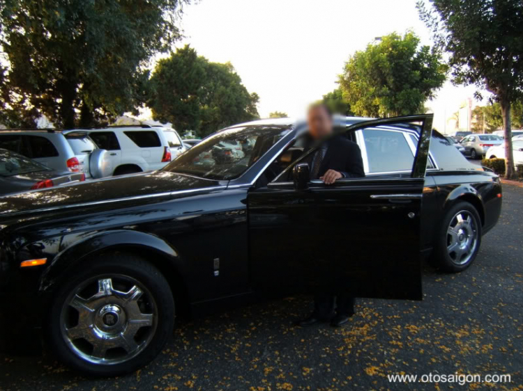 con Rolls Royce cùi của chú em