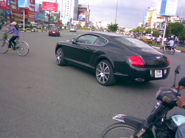 Lại Bentley GT