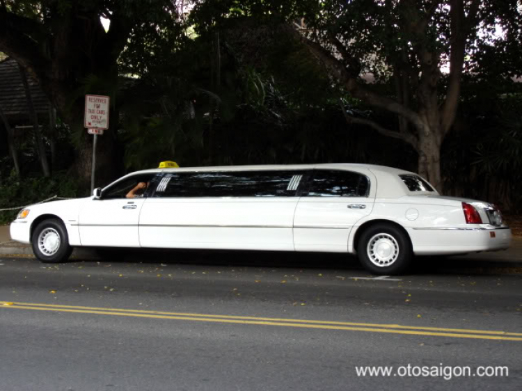 Lincoln Town Car ba khoang Lincoln Town Car ba khoang