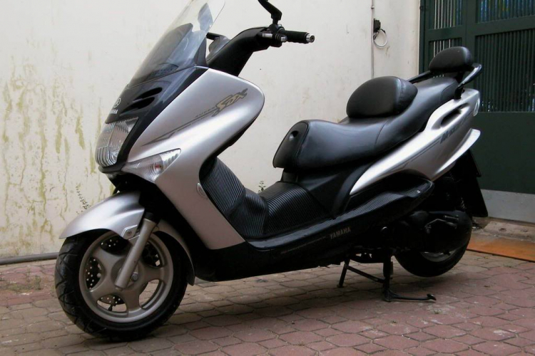 YAMAHA MAJESTY 125CC