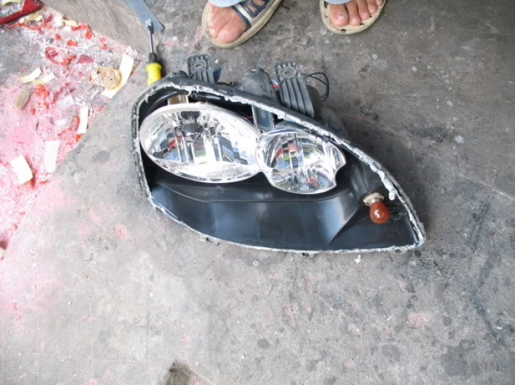gắn đèn Angel eye cho New-Lac gắn đèn Angel eye cho New-Lac