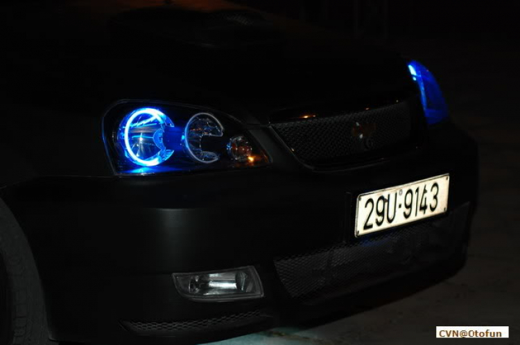 gắn đèn Angel eye cho New-Lac gắn đèn Angel eye cho New-Lac
