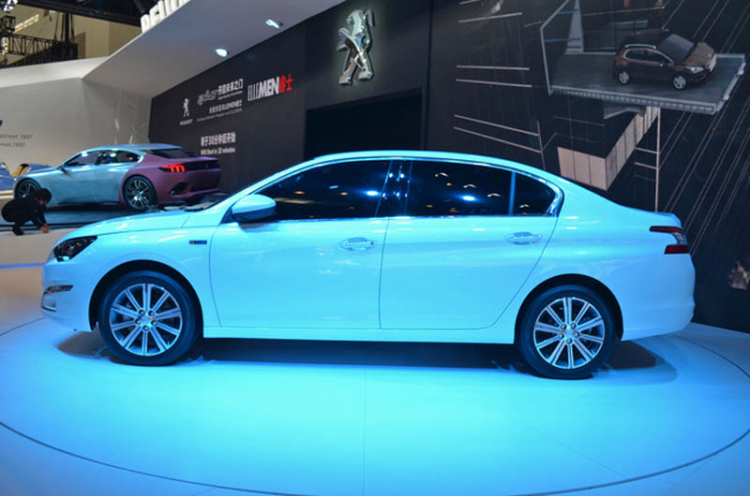 Peugeot ra mắt 408 phiên bản 2014 Peugeot ra mắt 408 phiên bản 2014