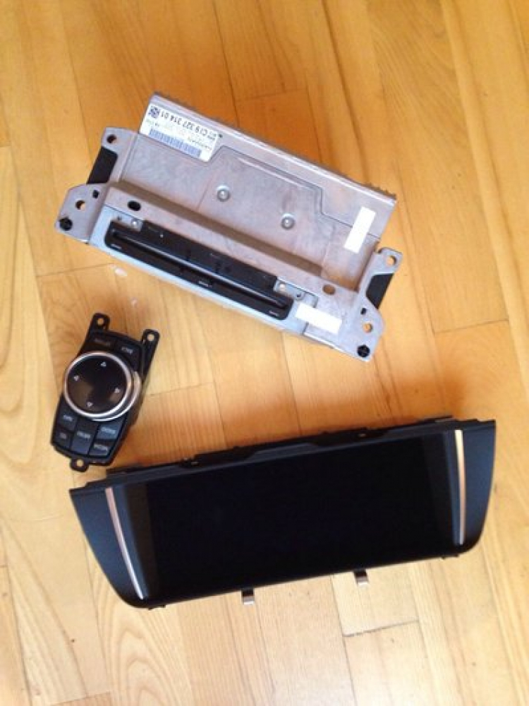 CIC + Harman cho bé F10 523i (update trang 2) CIC + Harman cho bé F10 523i (update trang 2)