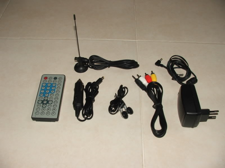 DVD tung cửa của em nè bác ơi . . . DVD tung cửa của em nè bác ơi . . .