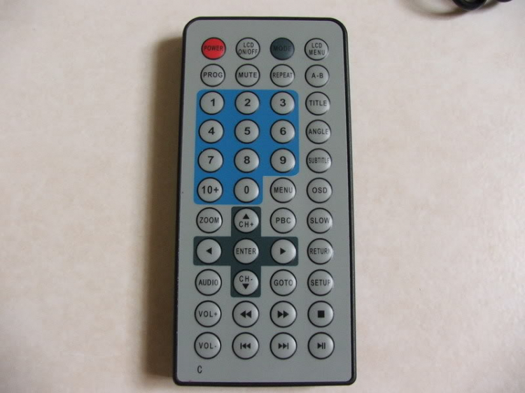 DVD tung cửa của em nè bác ơi . . . DVD tung cửa của em nè bác ơi . . .