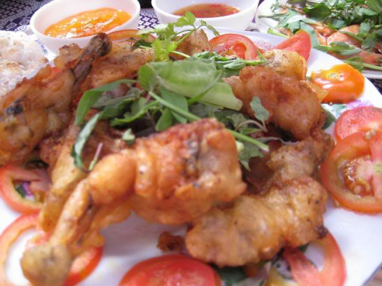 Lửa trên đỉnh núi Chúa (Bà Nà) Lửa trên đỉnh núi Chúa (Bà Nà)