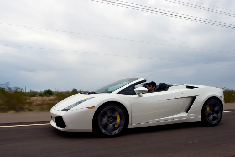 Chùm ảnh về Lamborghini Gallardo Spyder