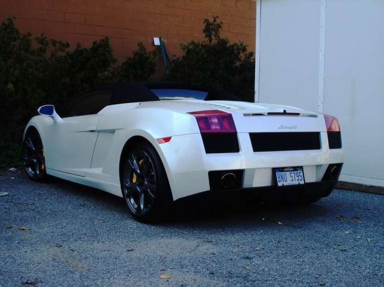 Chùm ảnh về Lamborghini Gallardo Spyder