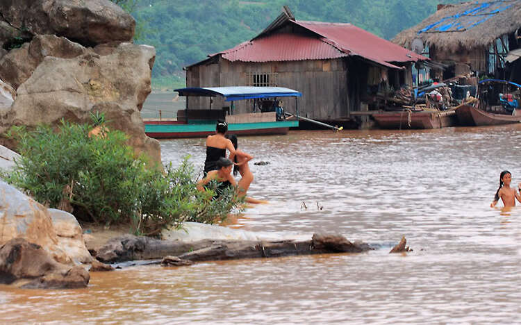 Adventure Tour 2008 "HCM-Vientiane-Golden Triangle-Luang Prabang-HCM Trail"