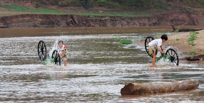 Adventure Tour 2008 "HCM-Vientiane-Golden Triangle-Luang Prabang-HCM Trail"