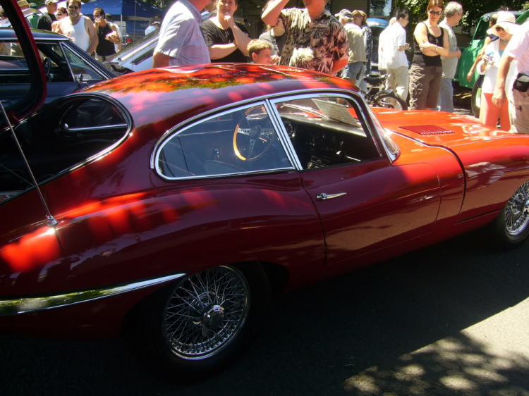 car show i^o^i car show i^o^i