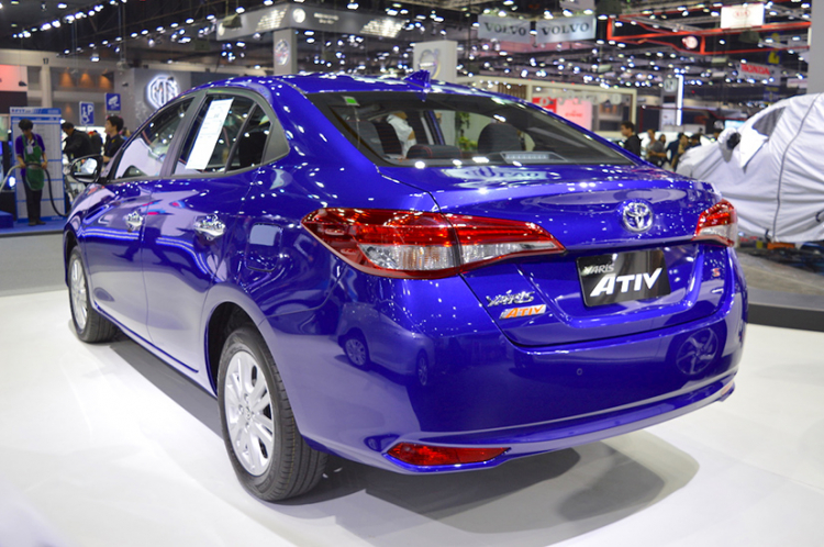 Chiêm ngưỡng bộ đôi Toyota Yaris Ativ vừa ra mắt tại Thái Lan