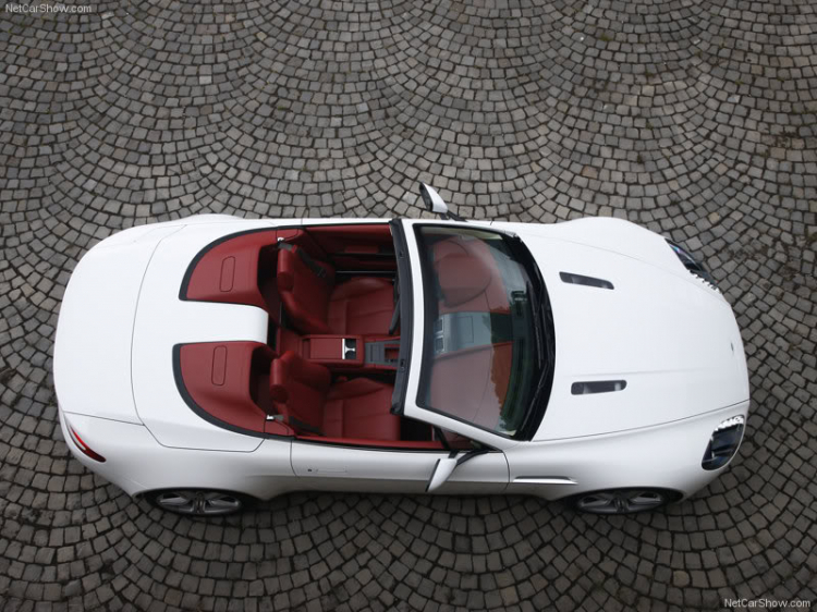 Aston Martin V8 Vantage Roadster (2009)