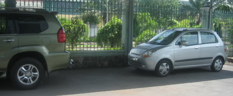 Chervolet Spark LT sao tole mỏng thế? Chervolet Spark LT sao tole mỏng thế?