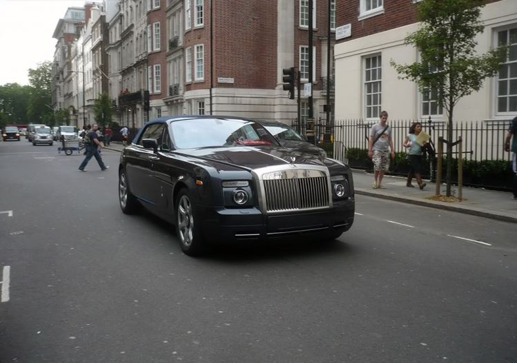 Phantom Drophead coupe  .........      HOT.................