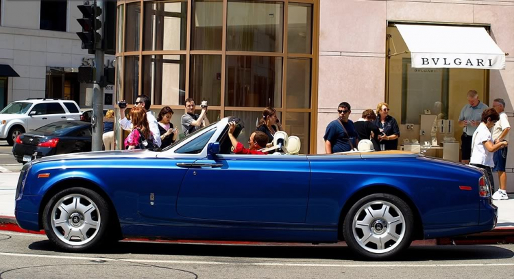 Phantom Drophead coupe  .........      HOT.................