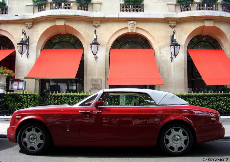 Phantom Drophead coupe  .........      HOT.................