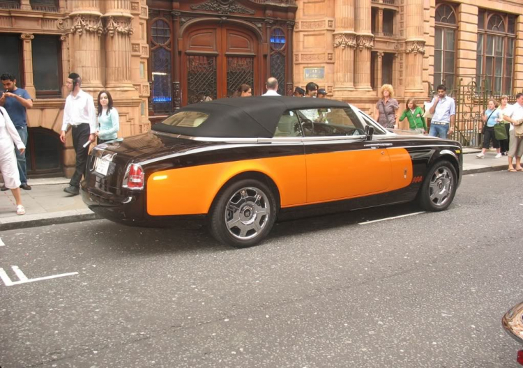 Phantom Drophead coupe  .........      HOT.................