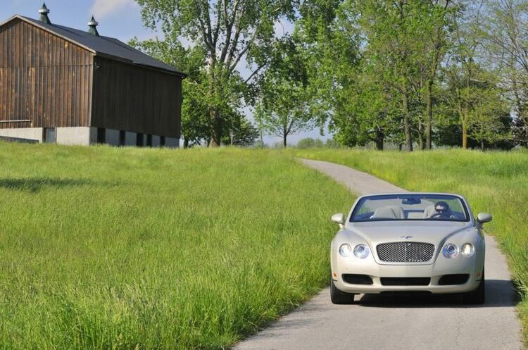 Một chú Bentley  GTC