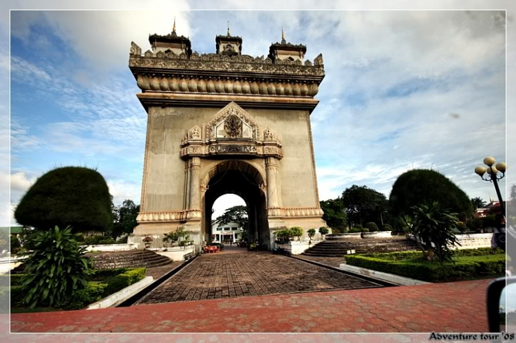 [Lào] Nhật ký hành trình Adventure Tour 2008 "HCM-Vientiane-Golden Triangle-Luang Prabang"