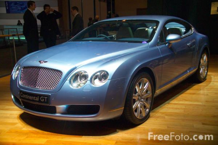 BENTLEY GT SPEED - SIÊU XE NHANH NHẤT CỦA BENTLEY ĐÃ CÓ MĂT Ở HANOI