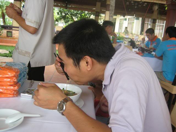 Chùm ảnh TFC-OS  Offline tại Tân Cảng 27/7/08