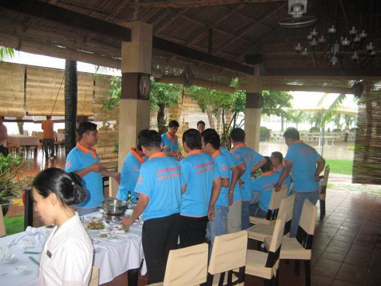 Chùm ảnh TFC-OS  Offline tại Tân Cảng 27/7/08