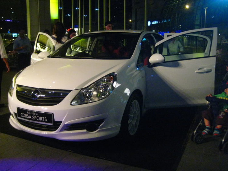 Opel Corsa Sports ra mắt tại Sing