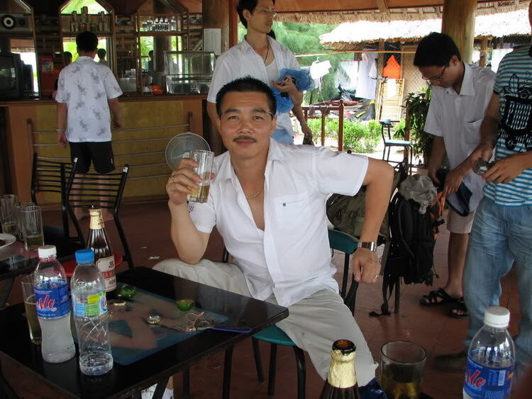 Dã ngọai tháng 8: Về Quảng Ninh, cùng vui, cùng câu cá biển. Dã ngọai tháng 8: Về Quảng Ninh, cùng vui, cùng câu cá biển.