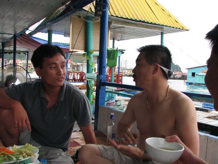 Dã ngọai tháng 8: Về Quảng Ninh, cùng vui, cùng câu cá biển. Dã ngọai tháng 8: Về Quảng Ninh, cùng vui, cùng câu cá biển.