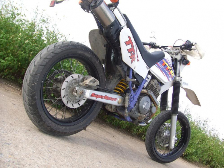 50tr có mua đươc Kawasaki D-Tracker không các bác? 50tr có mua đươc Kawasaki D-Tracker không các bác?