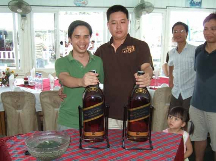 Dã ngọai tháng 8: Về Quảng Ninh, cùng vui, cùng câu cá biển. Dã ngọai tháng 8: Về Quảng Ninh, cùng vui, cùng câu cá biển.