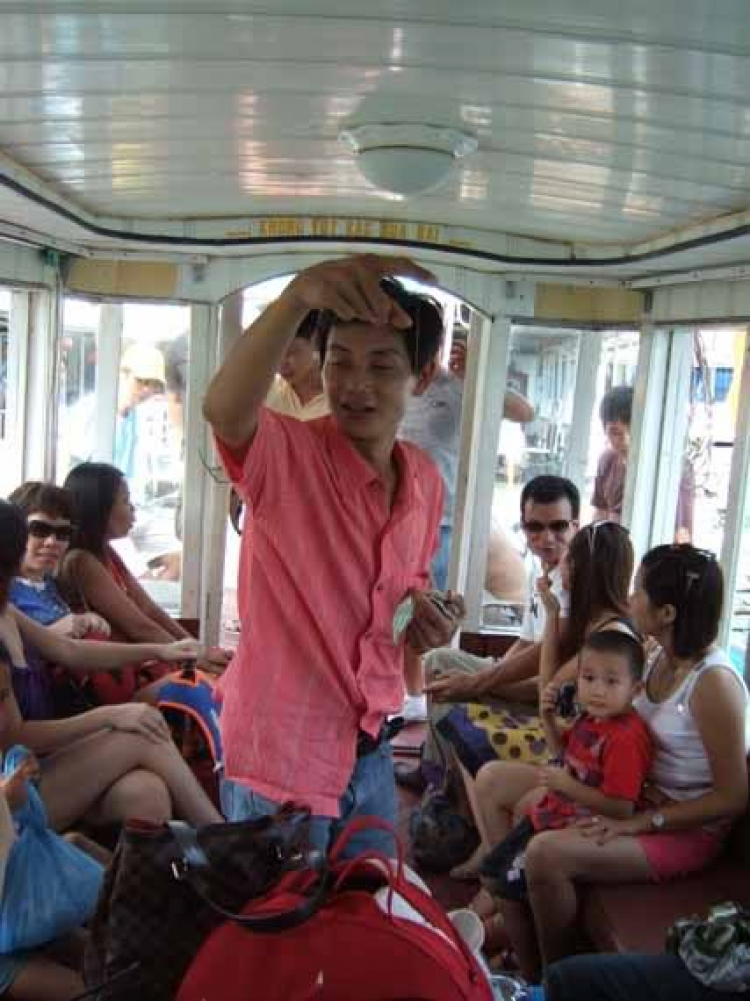 Dã ngọai tháng 8: Về Quảng Ninh, cùng vui, cùng câu cá biển. Dã ngọai tháng 8: Về Quảng Ninh, cùng vui, cùng câu cá biển.