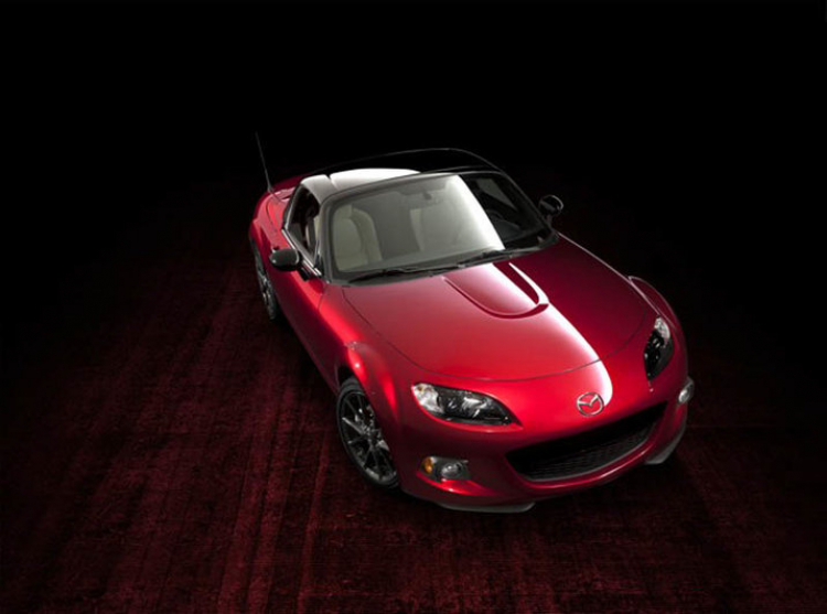 Mazda ra mắt MX-5 Miata 2016