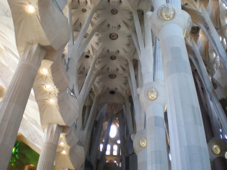 Barcelona- Montserrat nơi tôi hòa mình cùng núi non.