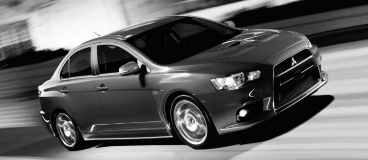 Mitsubishi ra mắt Lancer Evolution 2015 dành cho thị trường Mỹ