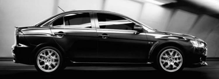 Mitsubishi ra mắt Lancer Evolution 2015 dành cho thị trường Mỹ