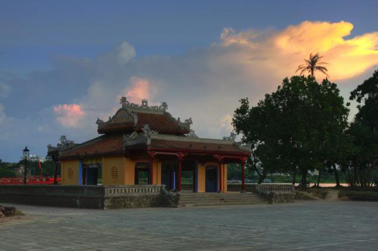 Cảnh hoàng hôn và bình minh Cảnh hoàng hôn và bình minh