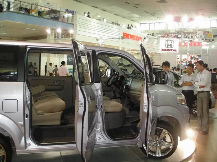 Những chiếc xe tiêu biểu tại Triển lãm Motor Show tại Hà Nội hôm nay