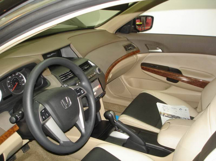 Những chiếc xe tiêu biểu tại Triển lãm Motor Show tại Hà Nội hôm nay