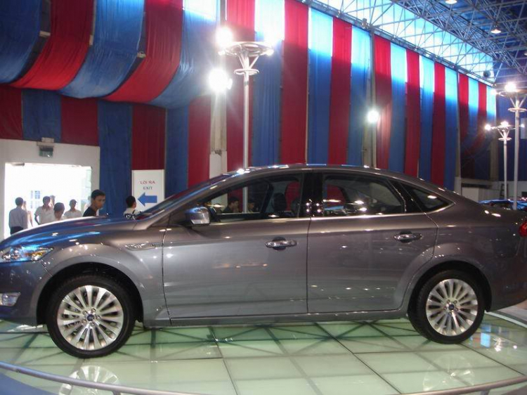 Những chiếc xe tiêu biểu tại Triển lãm Motor Show tại Hà Nội hôm nay