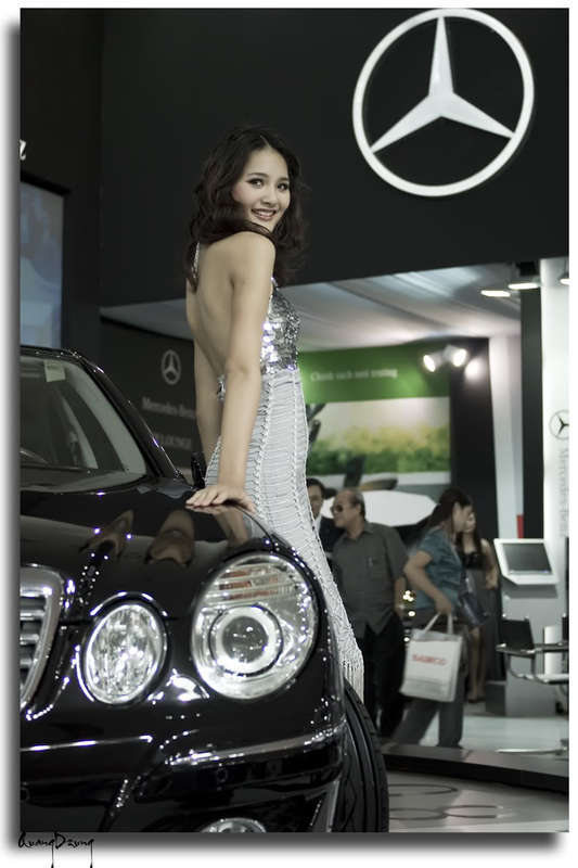 Hình chân dung- mời các bác . . .