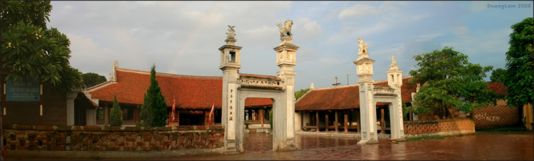 Đường Lâm - Hà Nội, làng cổ ngày đầy tháng.