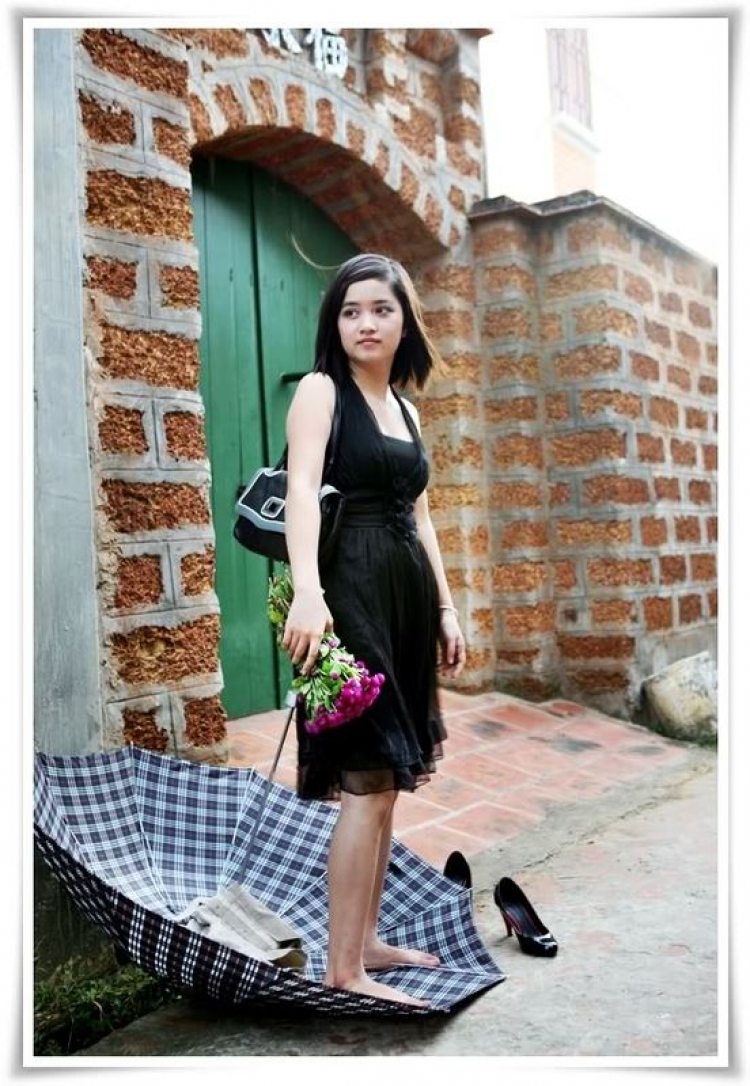 Đường Lâm - Hà Nội, làng cổ ngày đầy tháng.