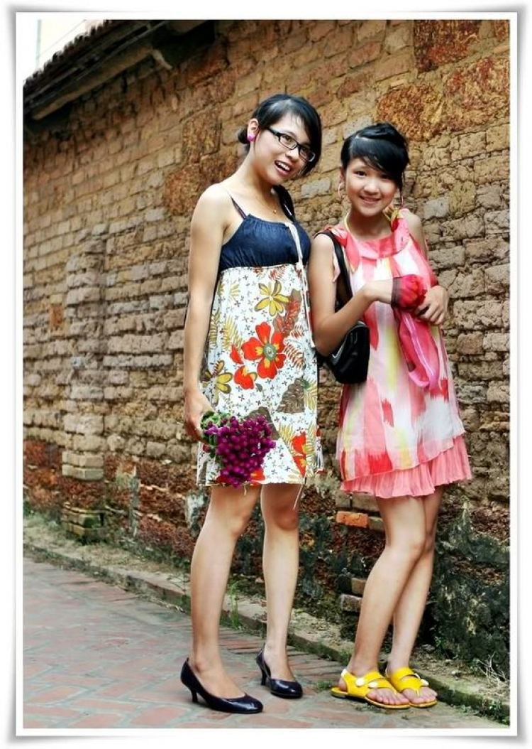 Đường Lâm - Hà Nội, làng cổ ngày đầy tháng.