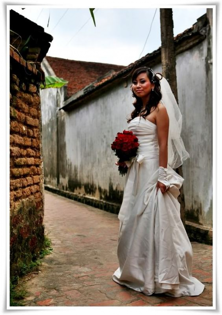 Đường Lâm - Hà Nội, làng cổ ngày đầy tháng.